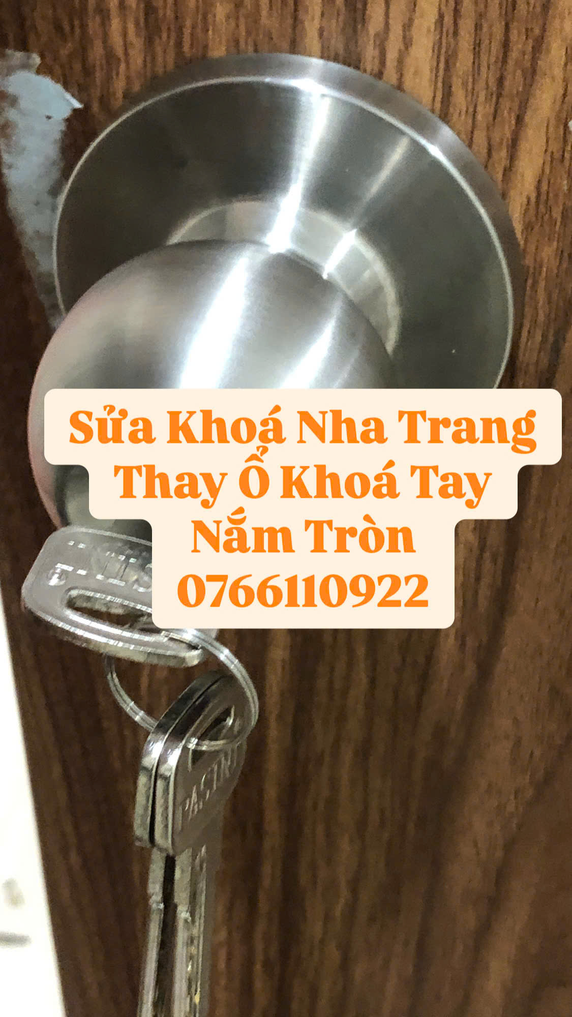 thay ổ khóa cửa